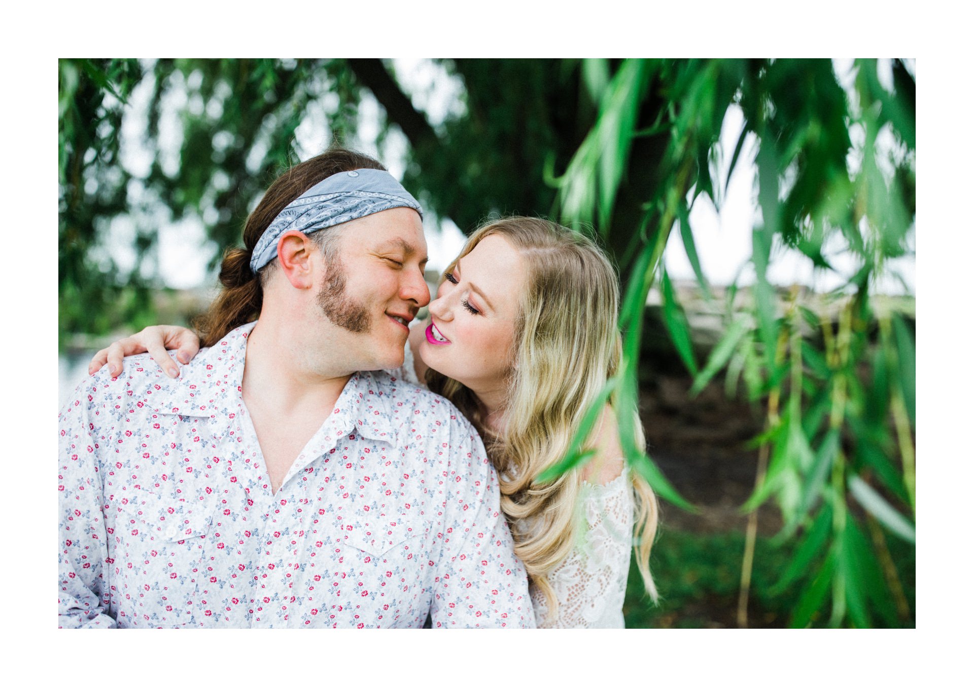 Cleveland Engagement Photographer 4.jpg