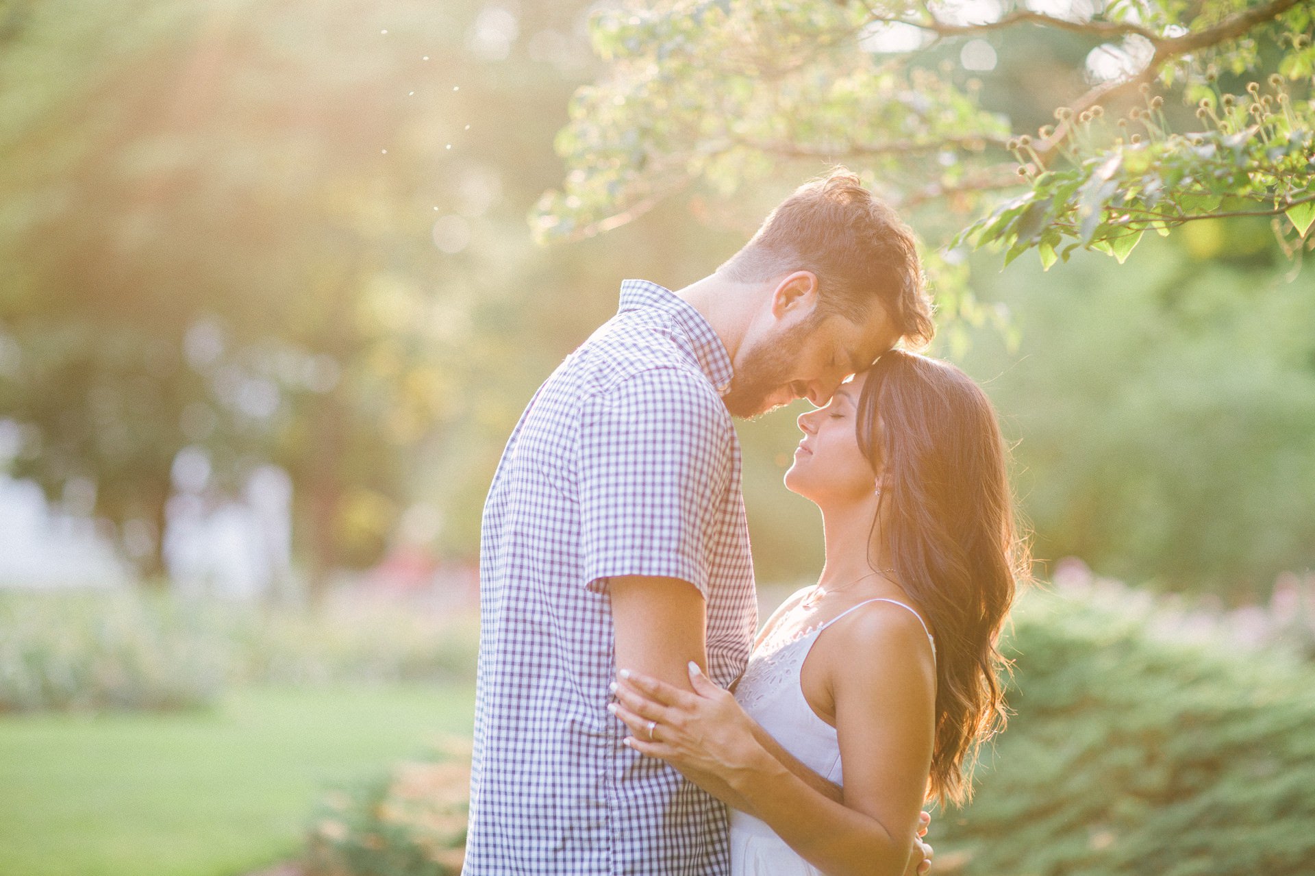 Cleveland Metroparks Engagement Photos 10.jpg