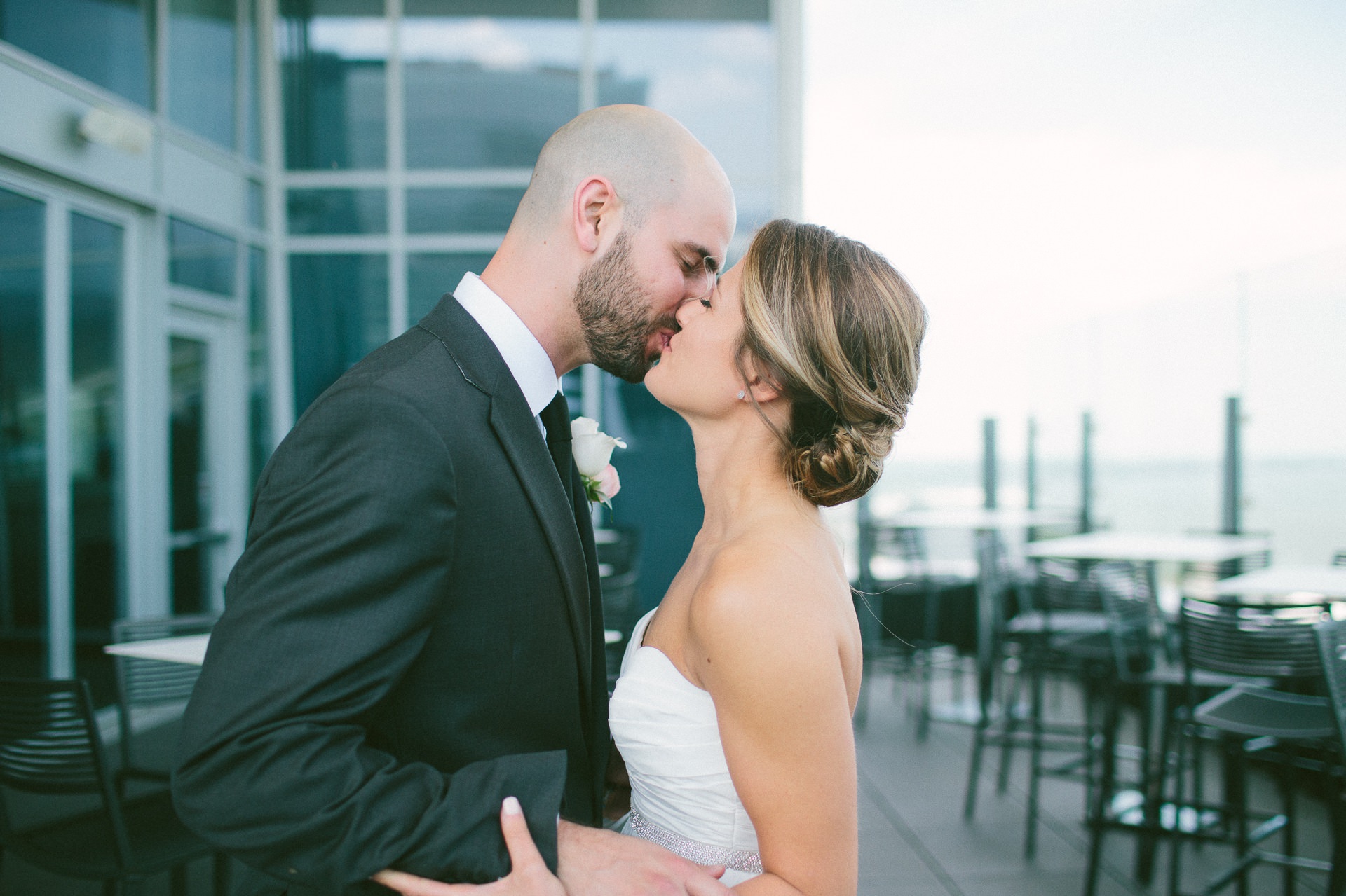 Dowtown Hilton Cleveland Wedding Photographer 1 28.jpg