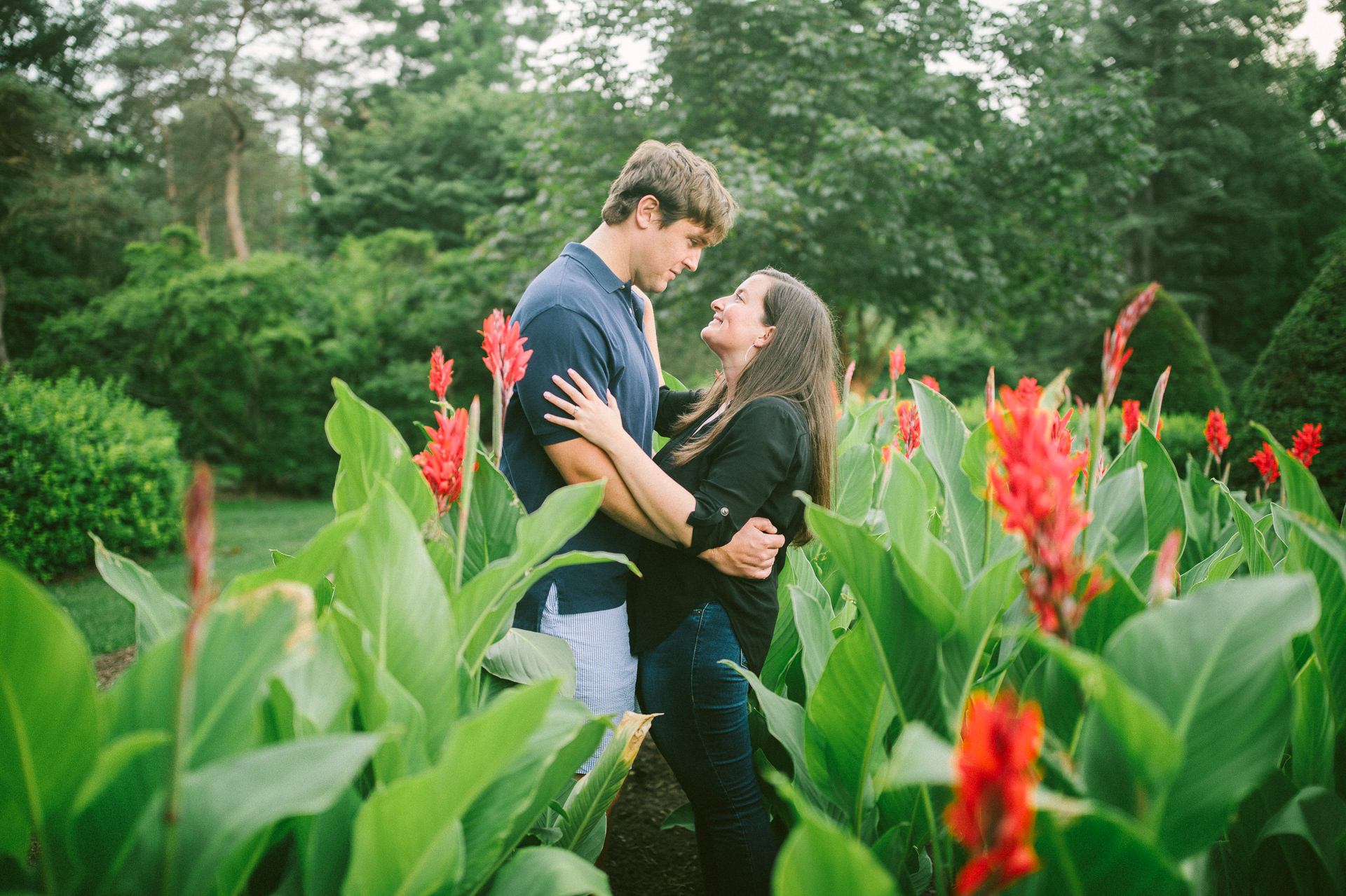 Cleveland Botanical Gardens Engagement Photos 18.jpg