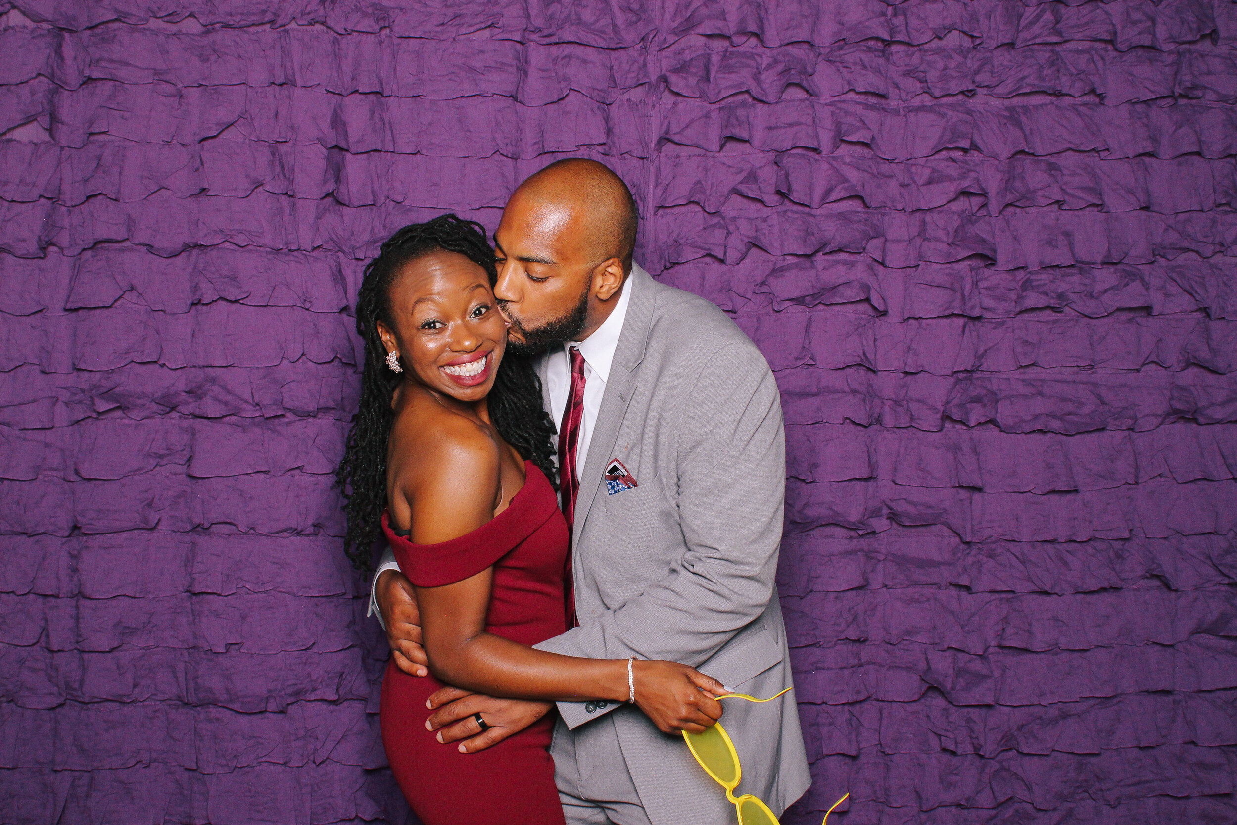 0199 Best Cleveland Wedding Photobooth.jpg