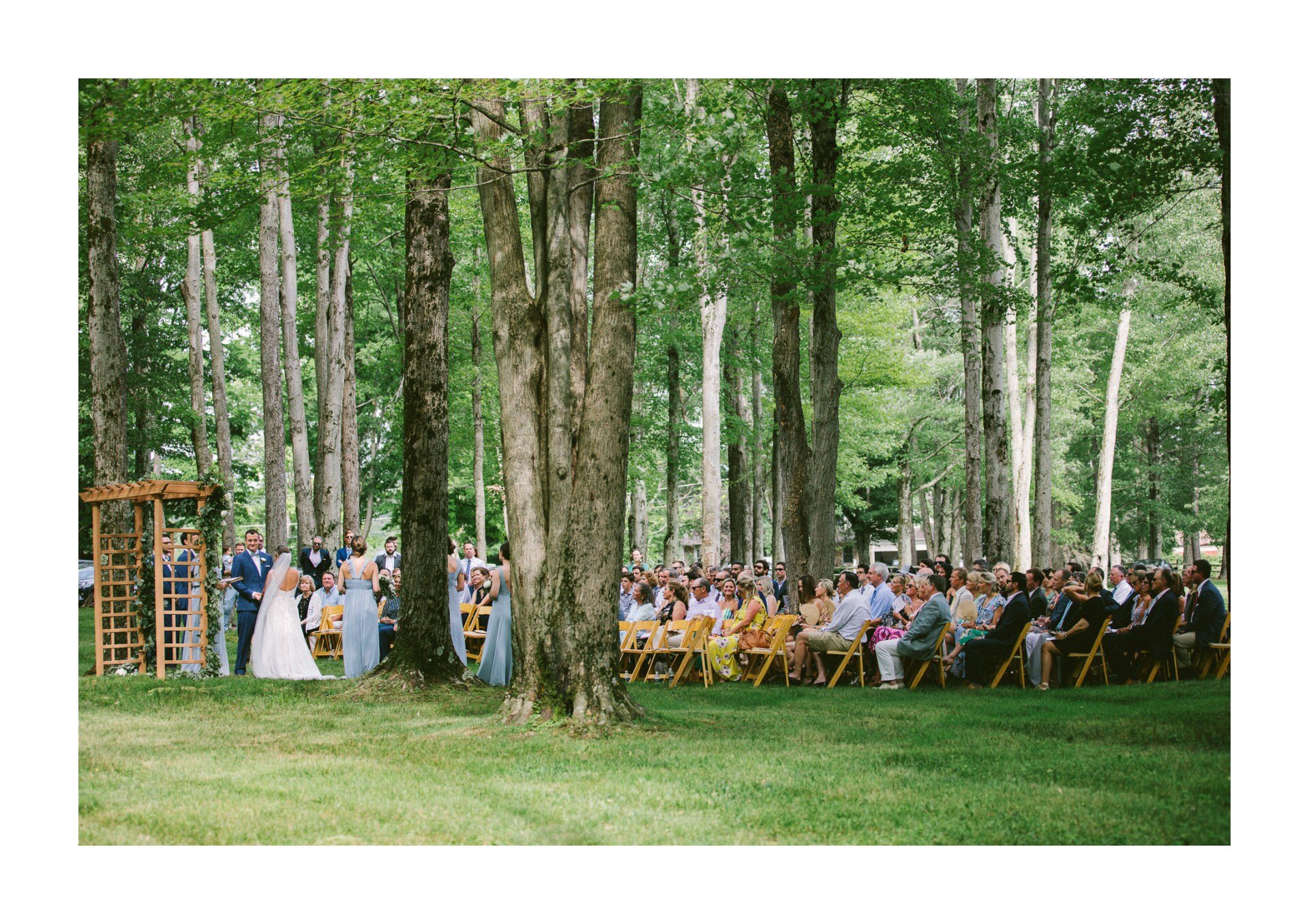 Crystal Brook Farm Wedding Photographer in Chagrin Falls 2 6.jpg