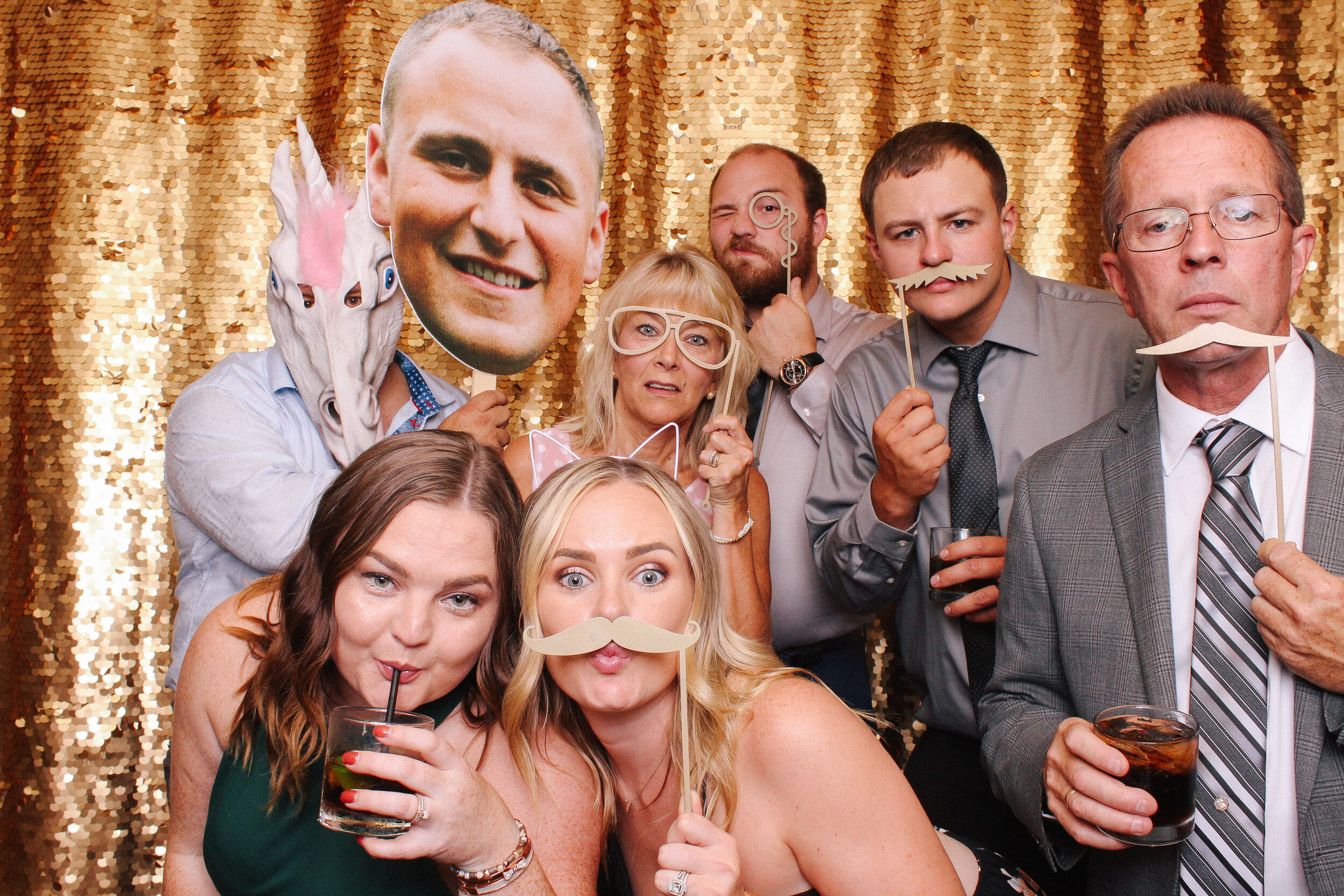 0230 Shaker Heights Country Club Wedding Photobooth in Cleveland.jpg