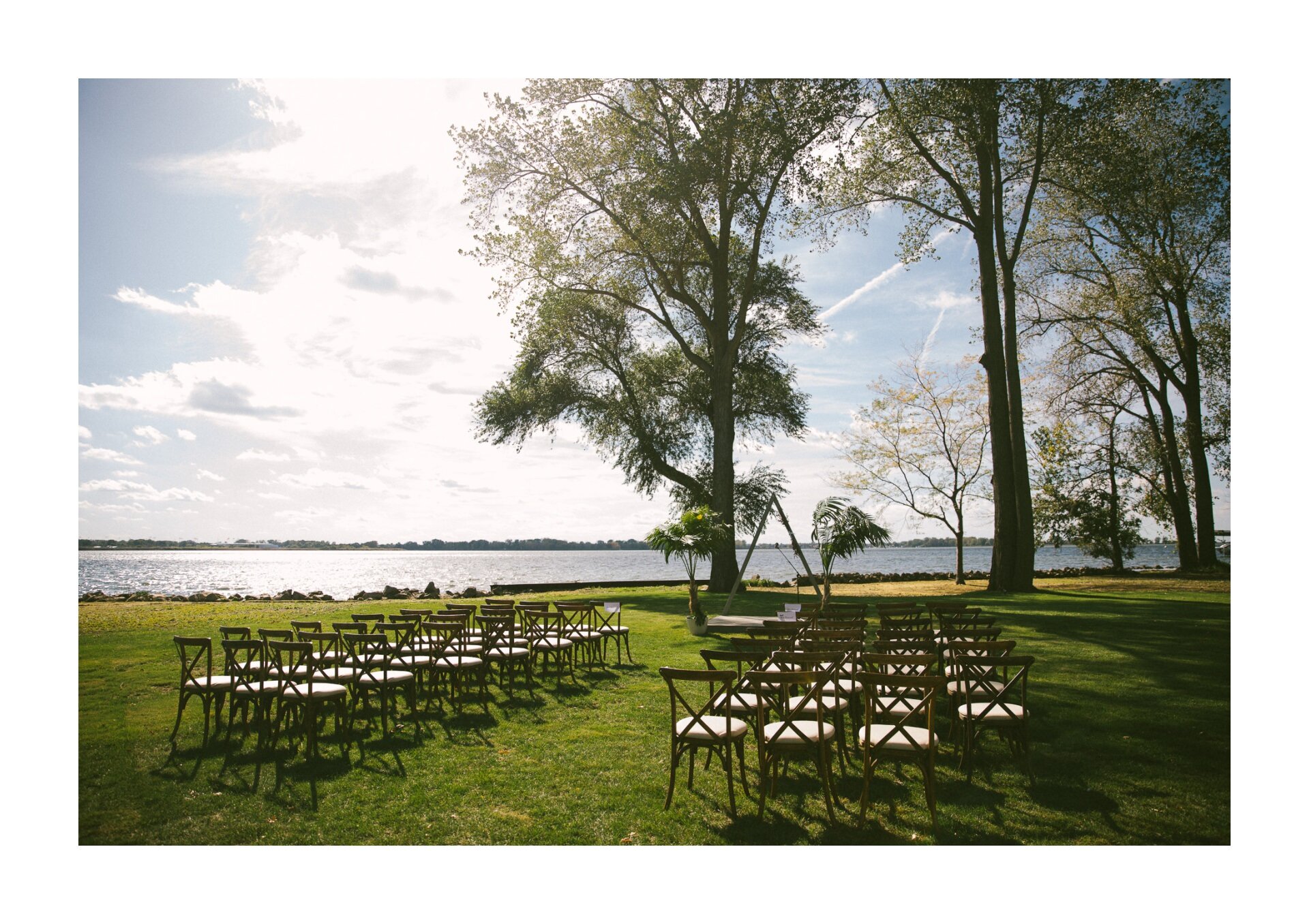 Sandusky Backyard Wedding Cedar Point Rd 1 37.jpg