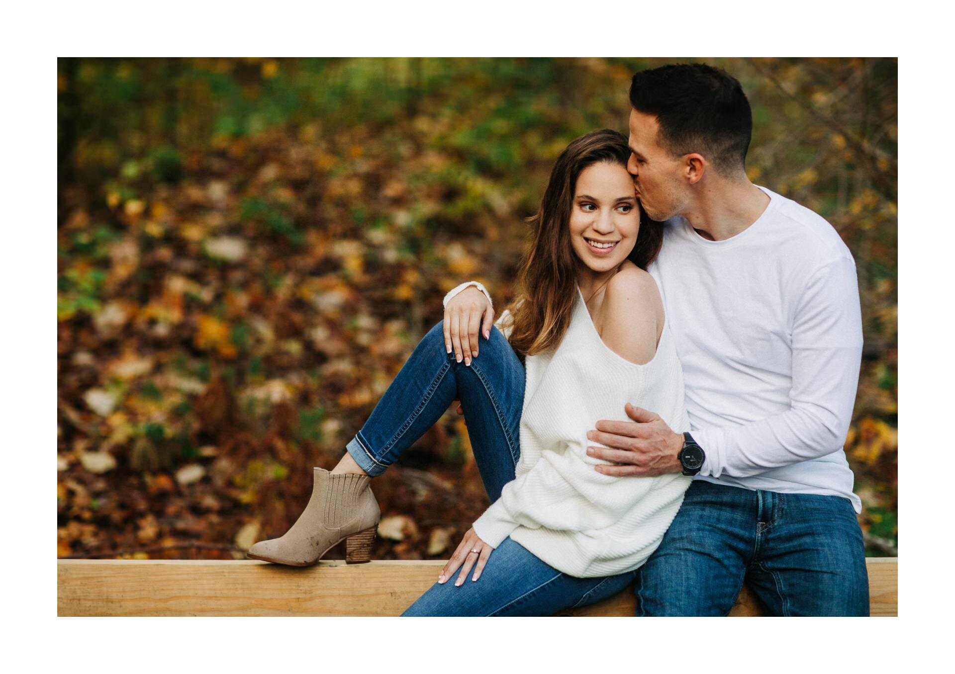 Cleveland Fall Engagement Photos in Chagrin Falls 7.jpg