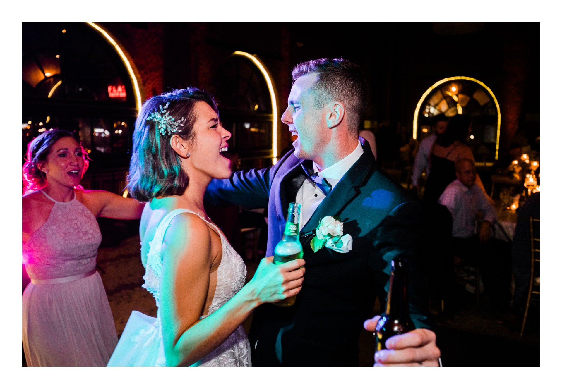 Cleveland Wedding Photographer at Windows on the River 02 11.jpg