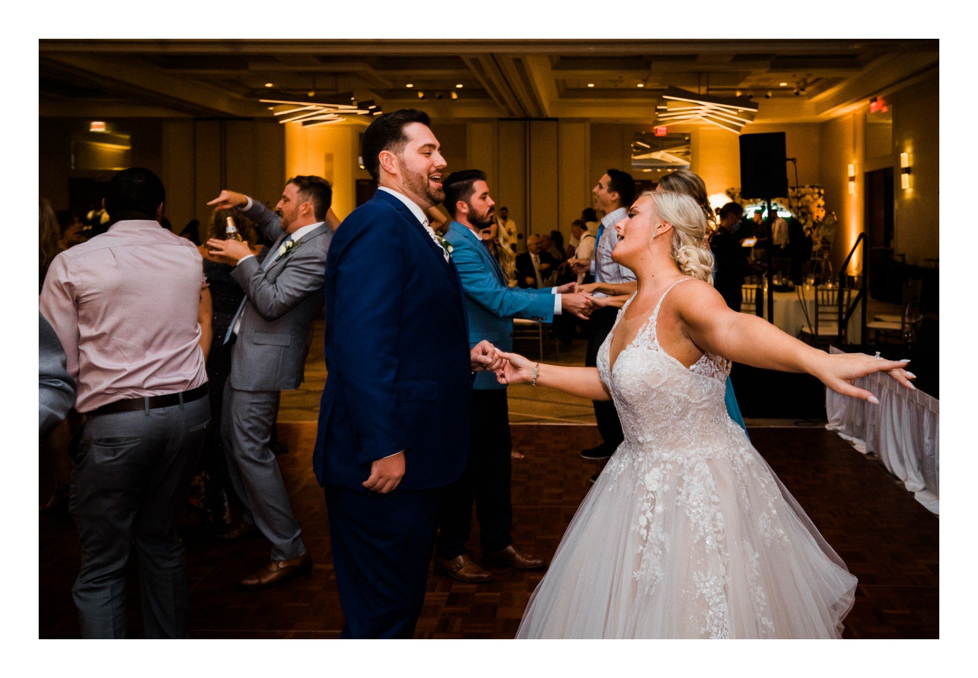 Cleveland Wedding Photographer at Marriott Hotel Downtown 02 8.jpg