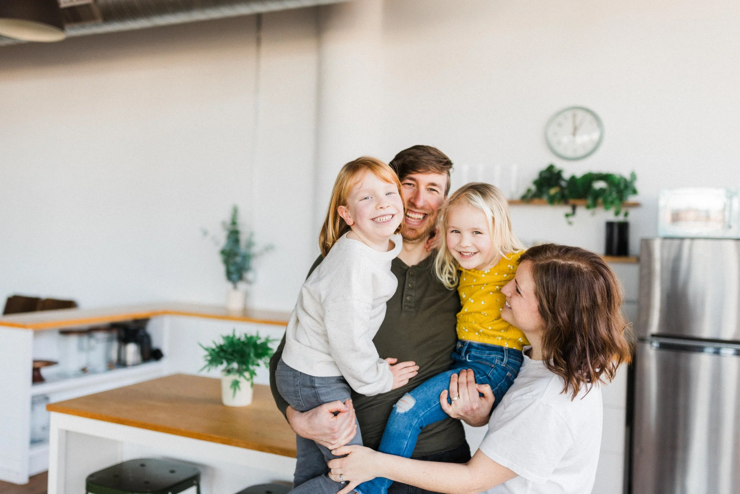 00116 Dobbertin Family Studio Portraits 2025.jpg