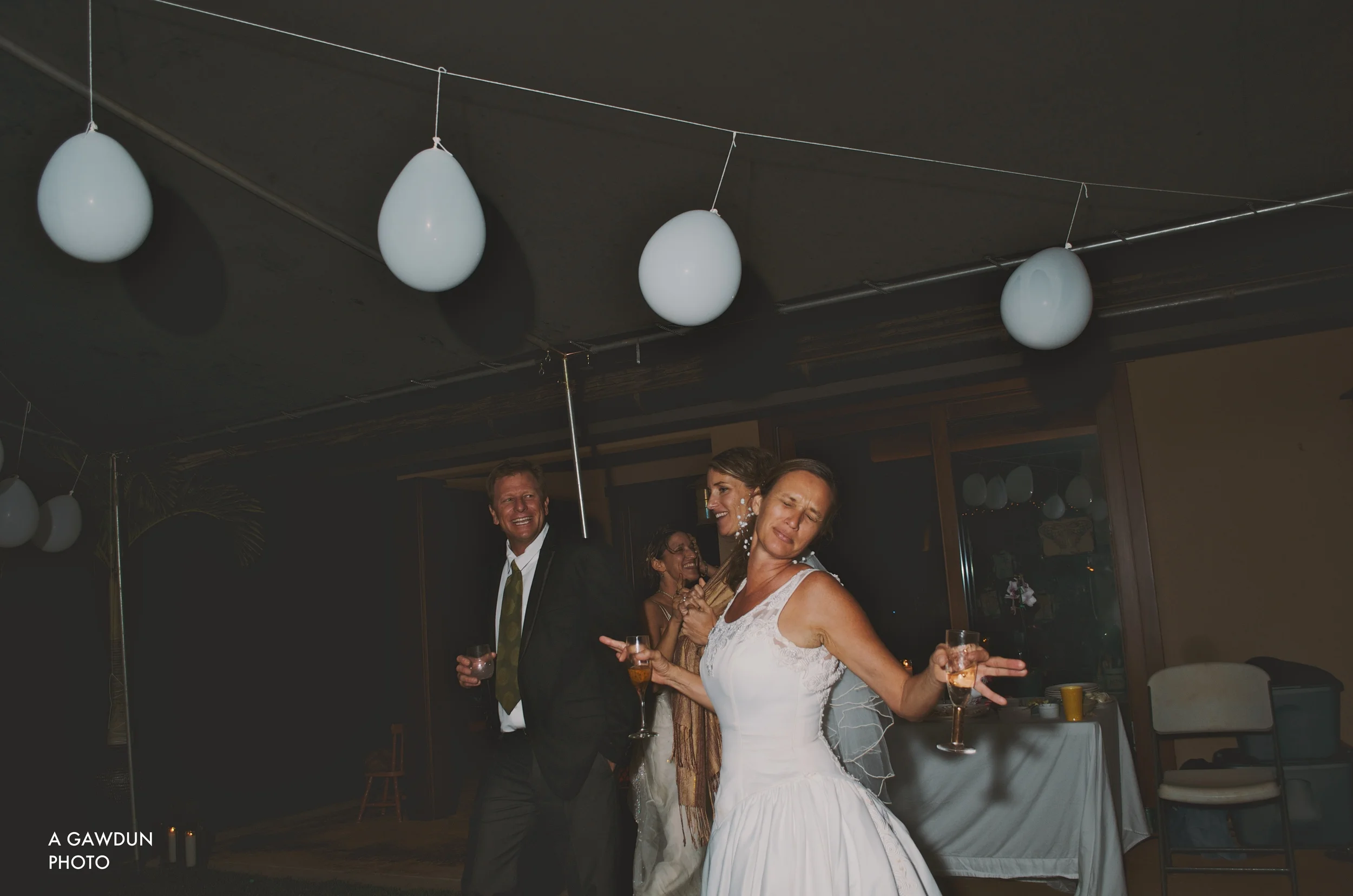 More of this love found at: | www.agawdunphoto.com/blog |