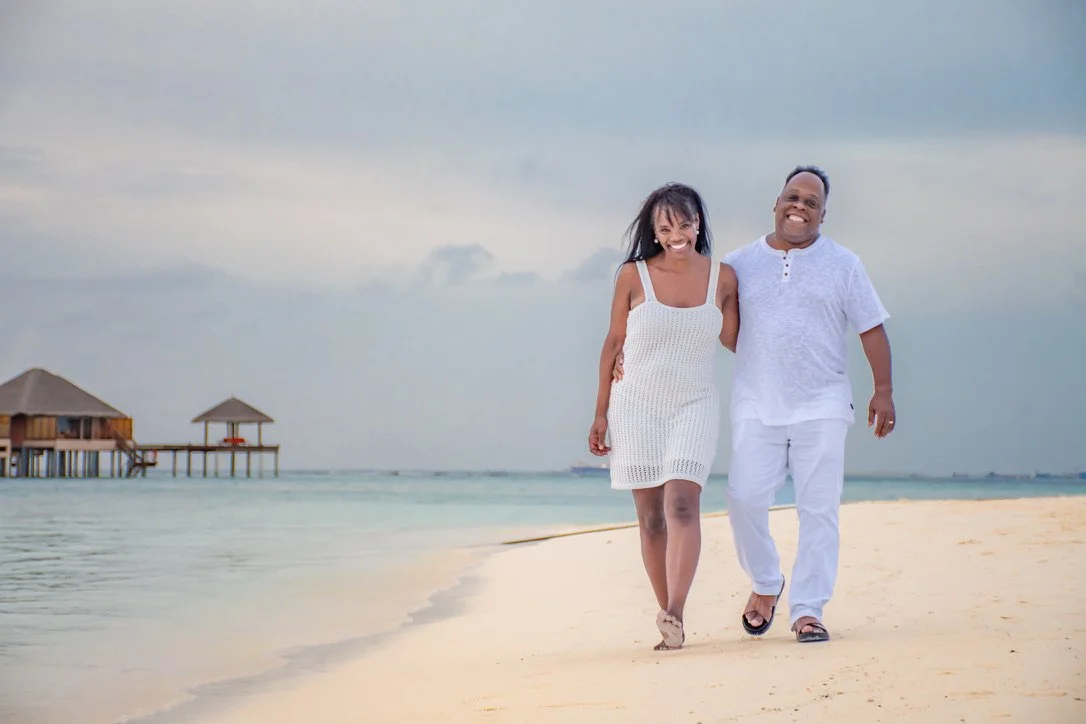 Rosalyn and Craig together on the beach