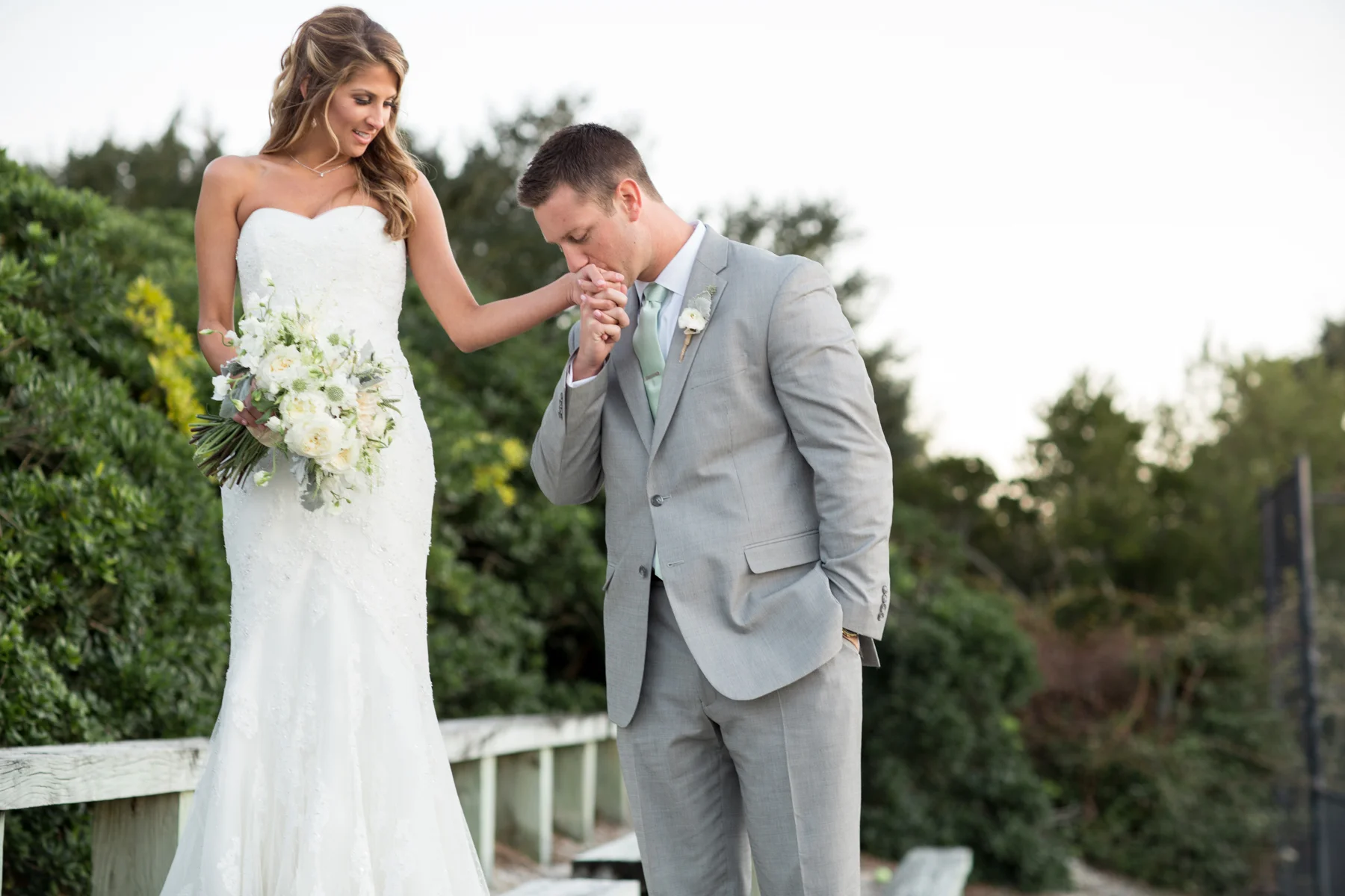 Figure eight island wedding 32.jpg