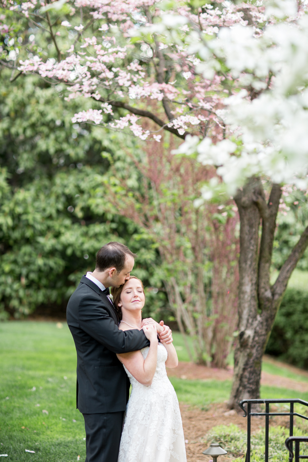 Carolina Inn Wedding 10.jpg