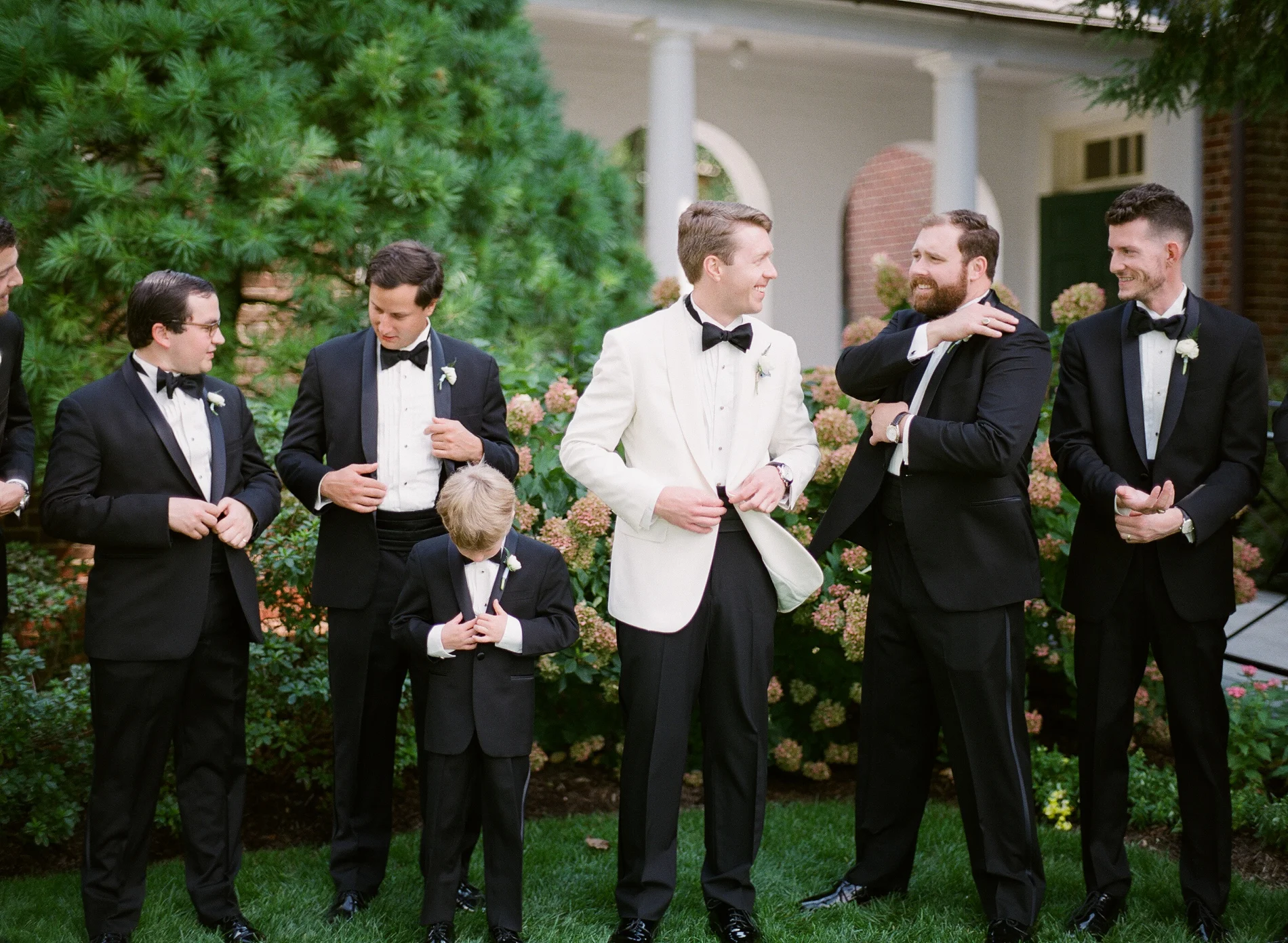 Baltimore Country Club Wedding Film Photographer 14_.jpg