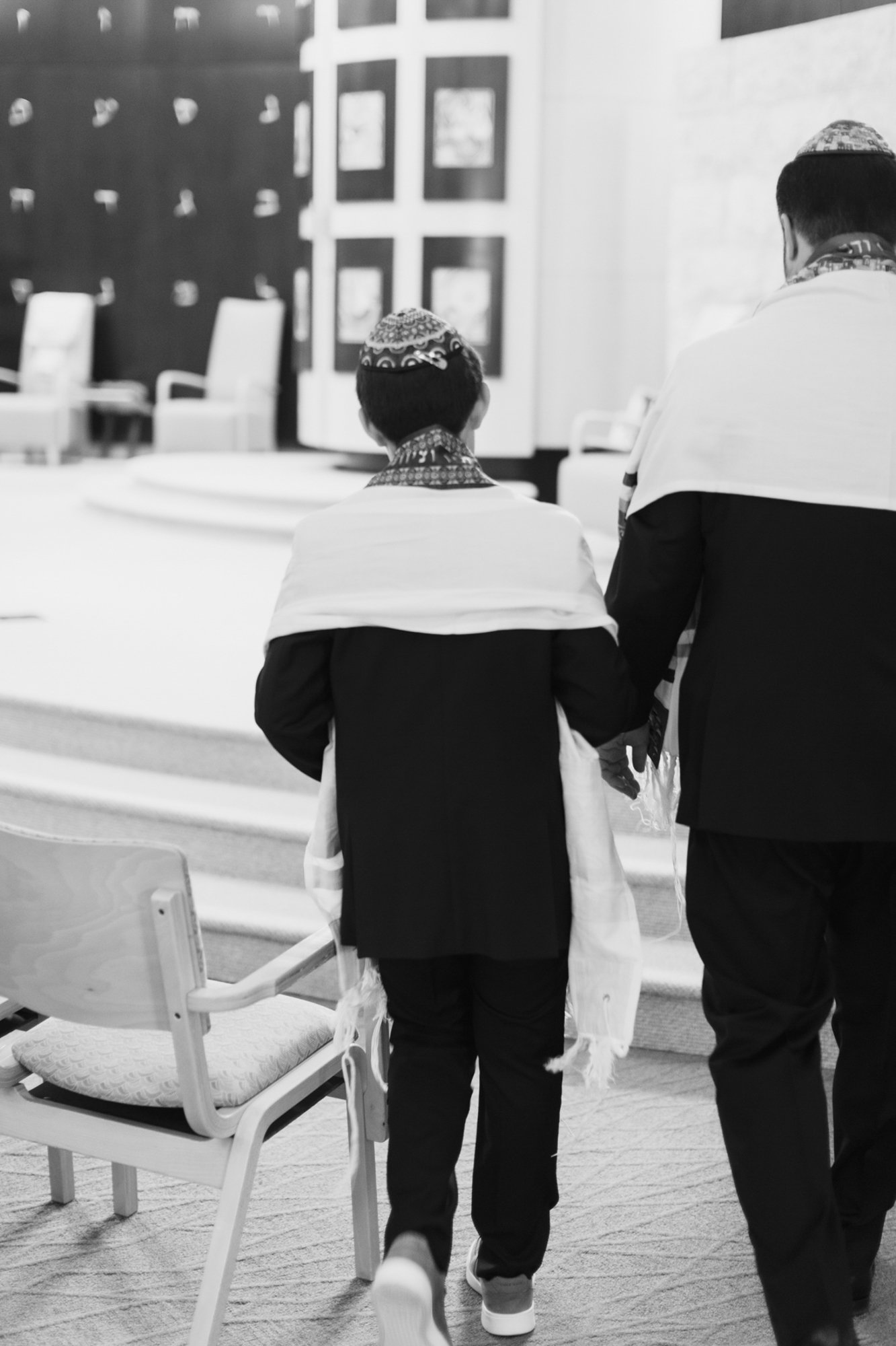 DC-bar-and-bat-mitzvah-photographer-039.jpg