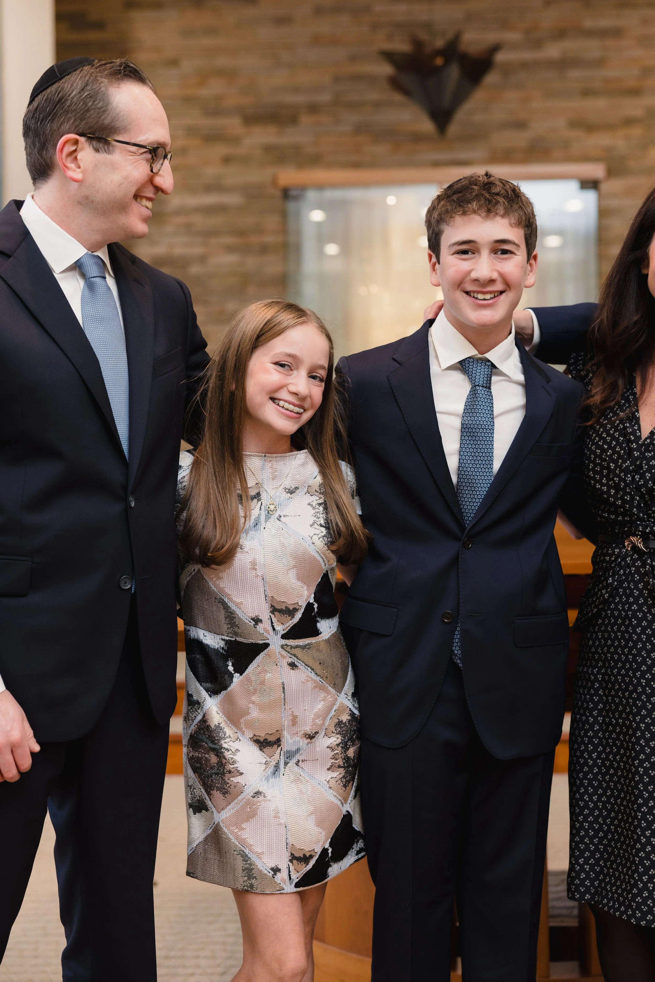 DC-bar-and-bat-mitzvah-photographer-081.jpg