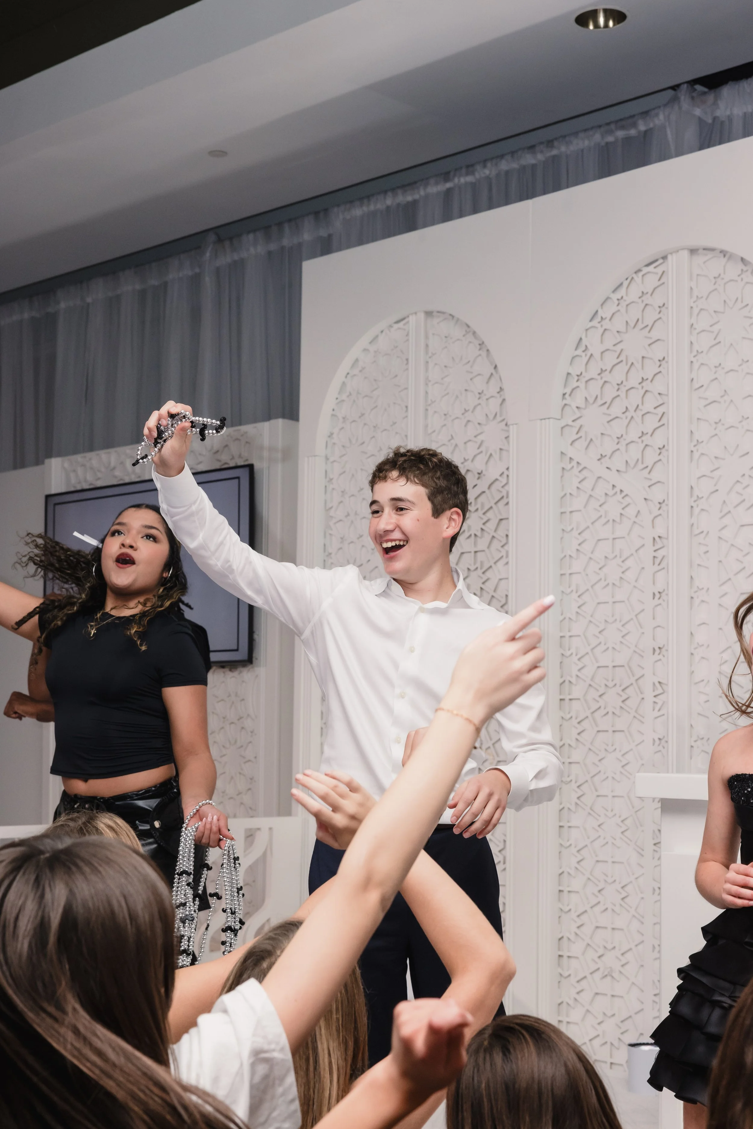 DC-bar-and-bat-mitzvah-photographer-107.jpg