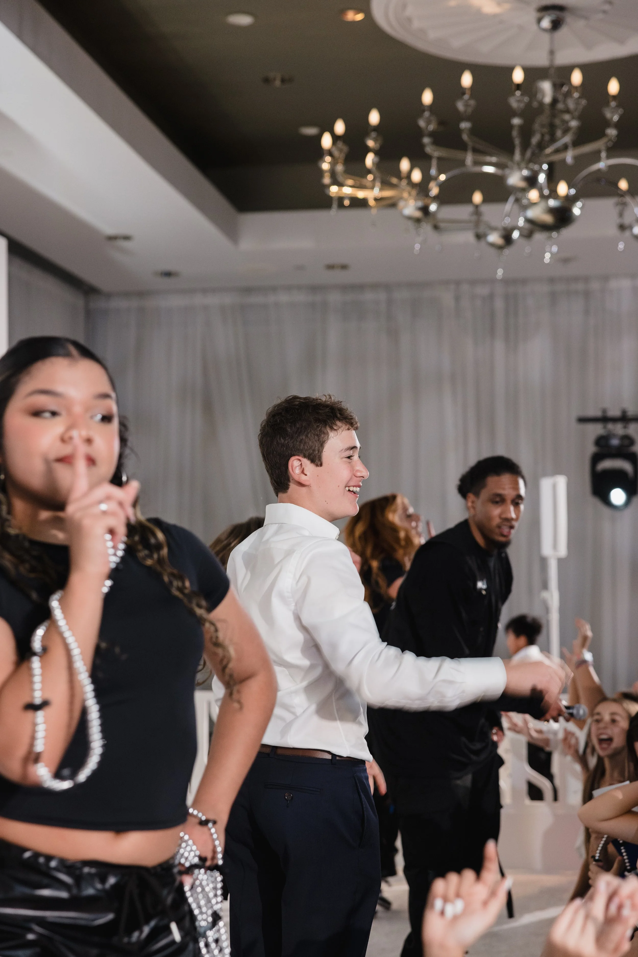 DC-bar-and-bat-mitzvah-photographer-108.jpg
