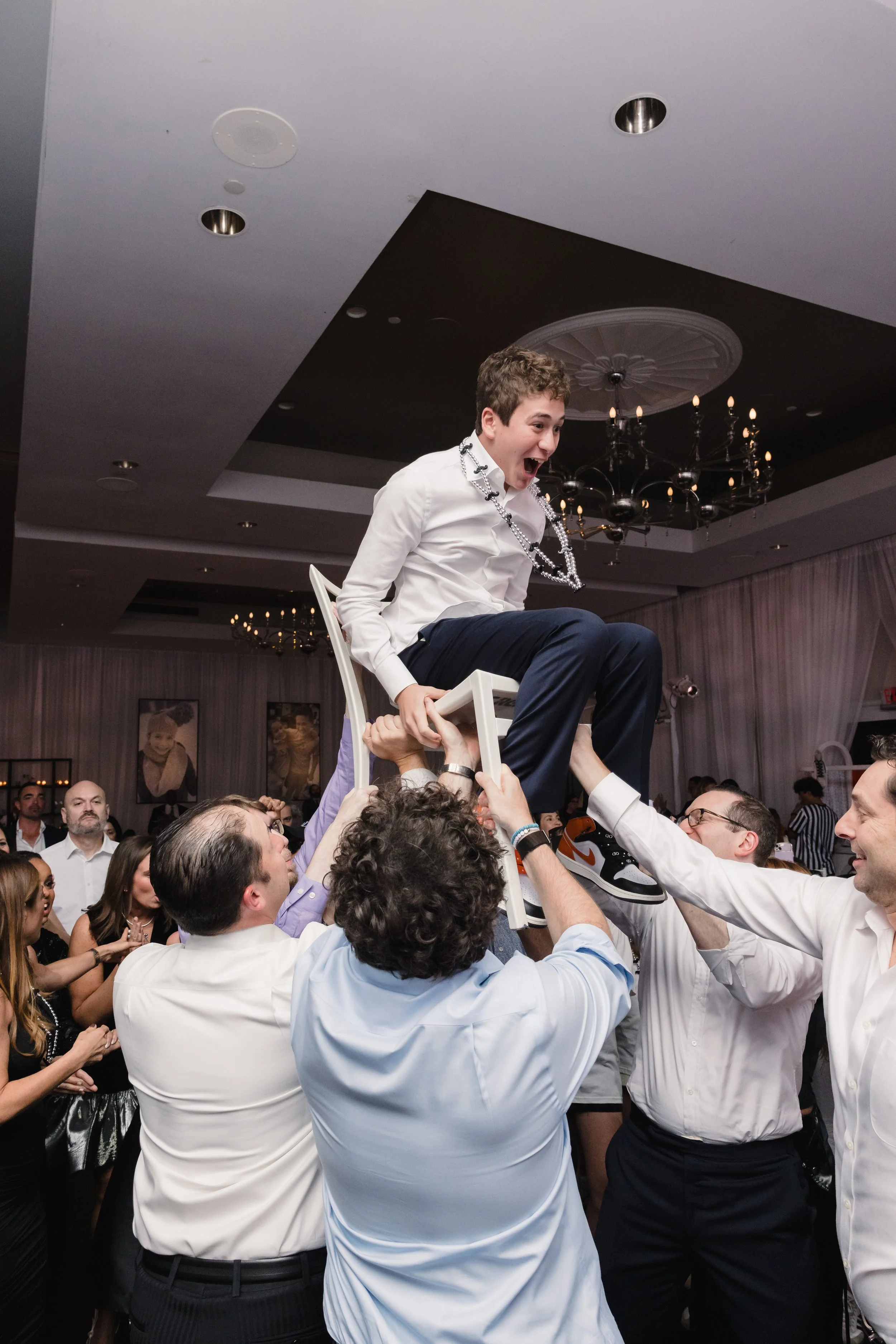 DC-bar-and-bat-mitzvah-photographer-115.jpg