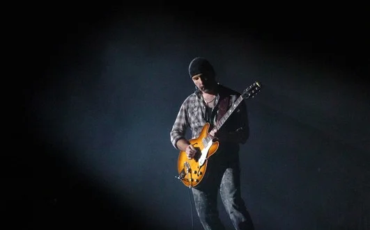 17351_u2-concert.png (Copy)