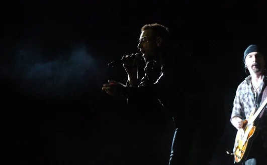 17352_u2-concert.png (Copy)