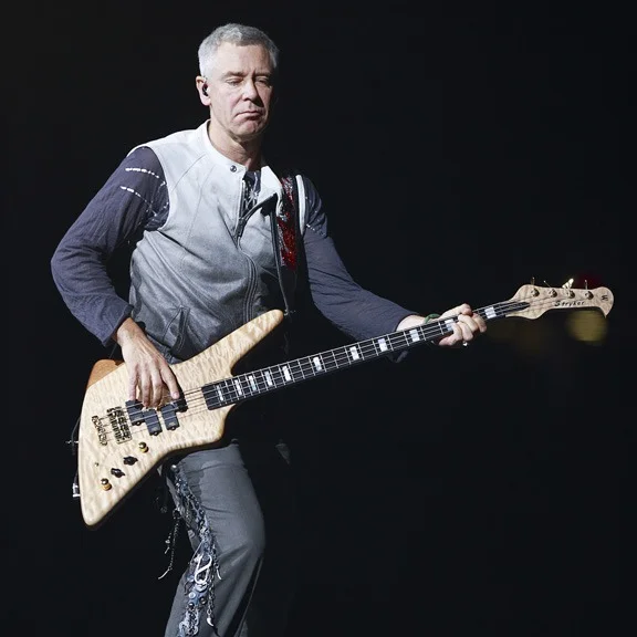 vconcert04_303892gm-f.jpg