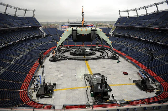 Full Stage