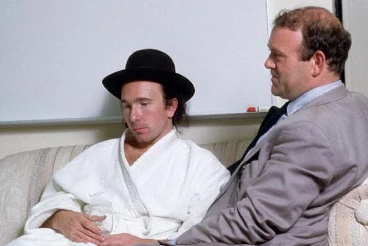 paulmcguinnesswithedge.jpg