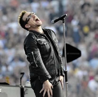 Bono / U2TOURFANS