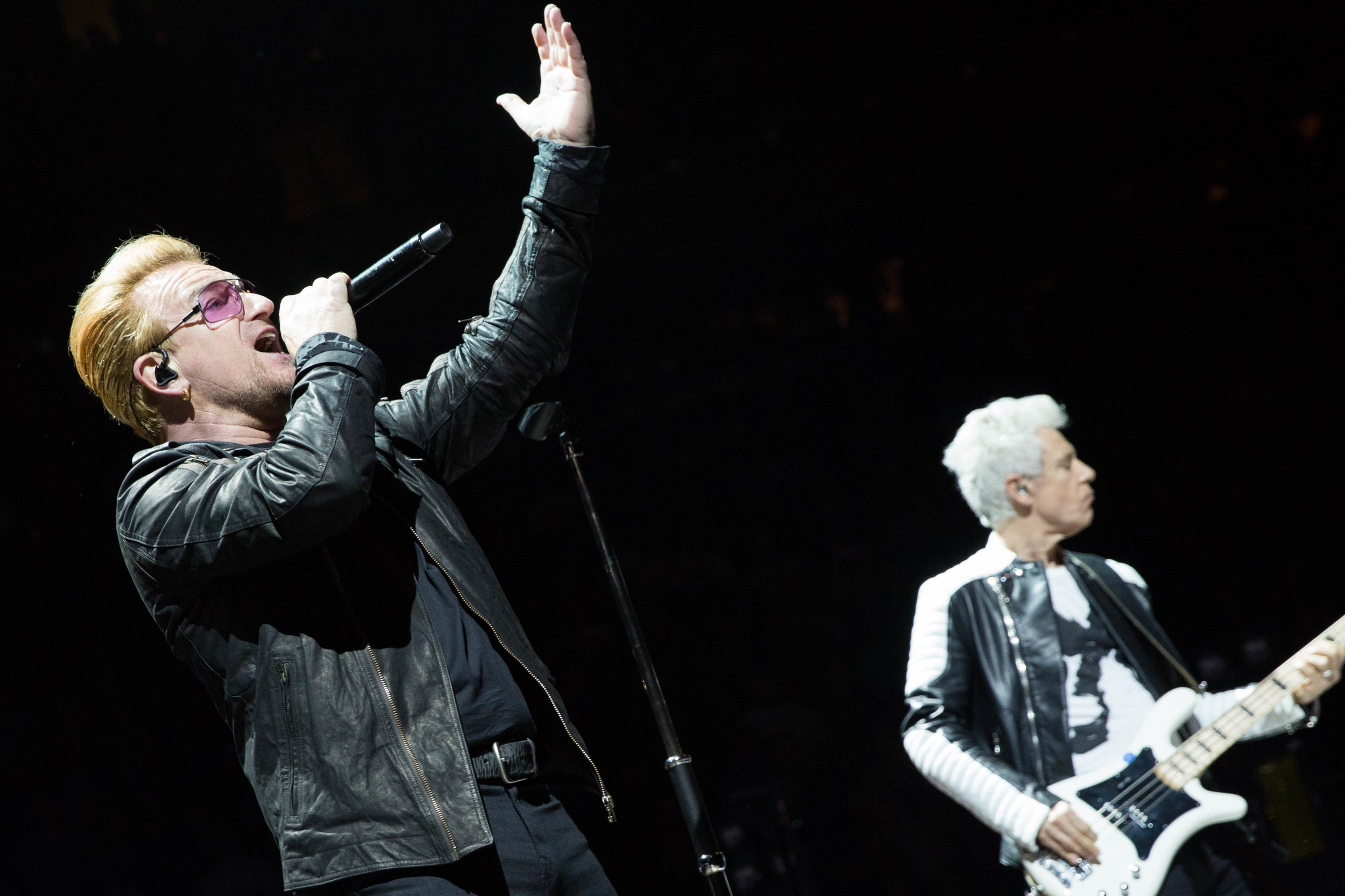 U2 / Bono/ Adam / Mark Peterson / U2TOURFANS