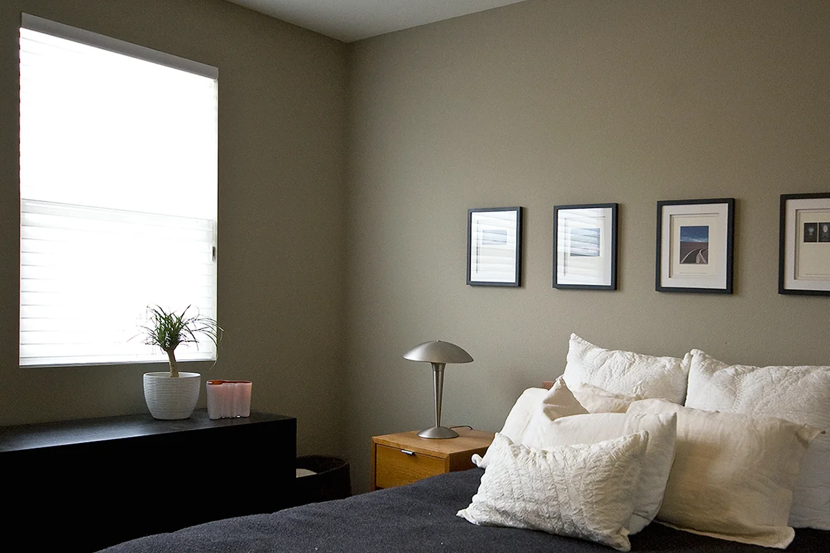 interior-design-contemporary-bedroom_cropped-1200x800.jpg