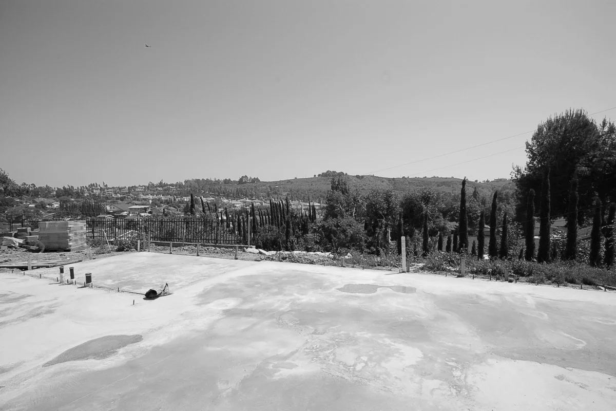MYD-fullerton-residence-construction-foundation_BW_1200x800.jpg