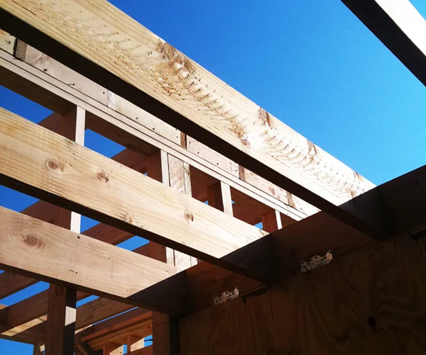ceiling height transition at new flat roof