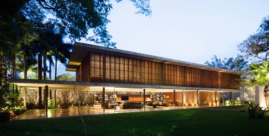 toblerone_house_brazil_mk27_1.jpeg