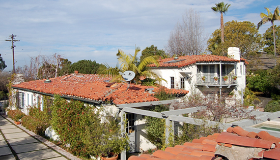 MYD-studio-solar-panel-installation-laguna-beach-550x315.jpg
