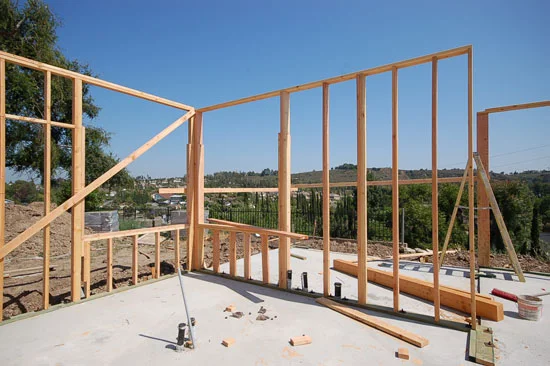 custom-residence-OC-framing-at-kitchen_550x366.jpg