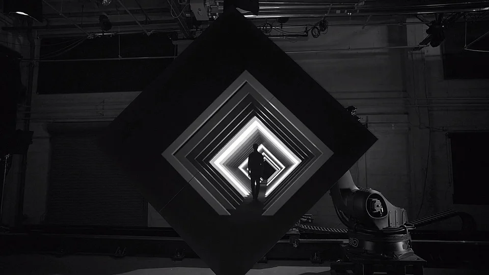 Box-digital-illusion_960x540.jpg