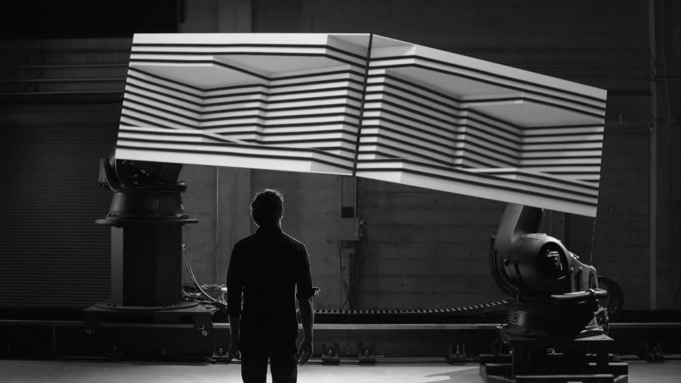 Exploring Digital Space: Projection Mapping + Robotics