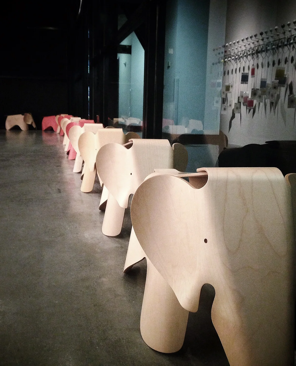 Eames Elephant (1945) / Vitra