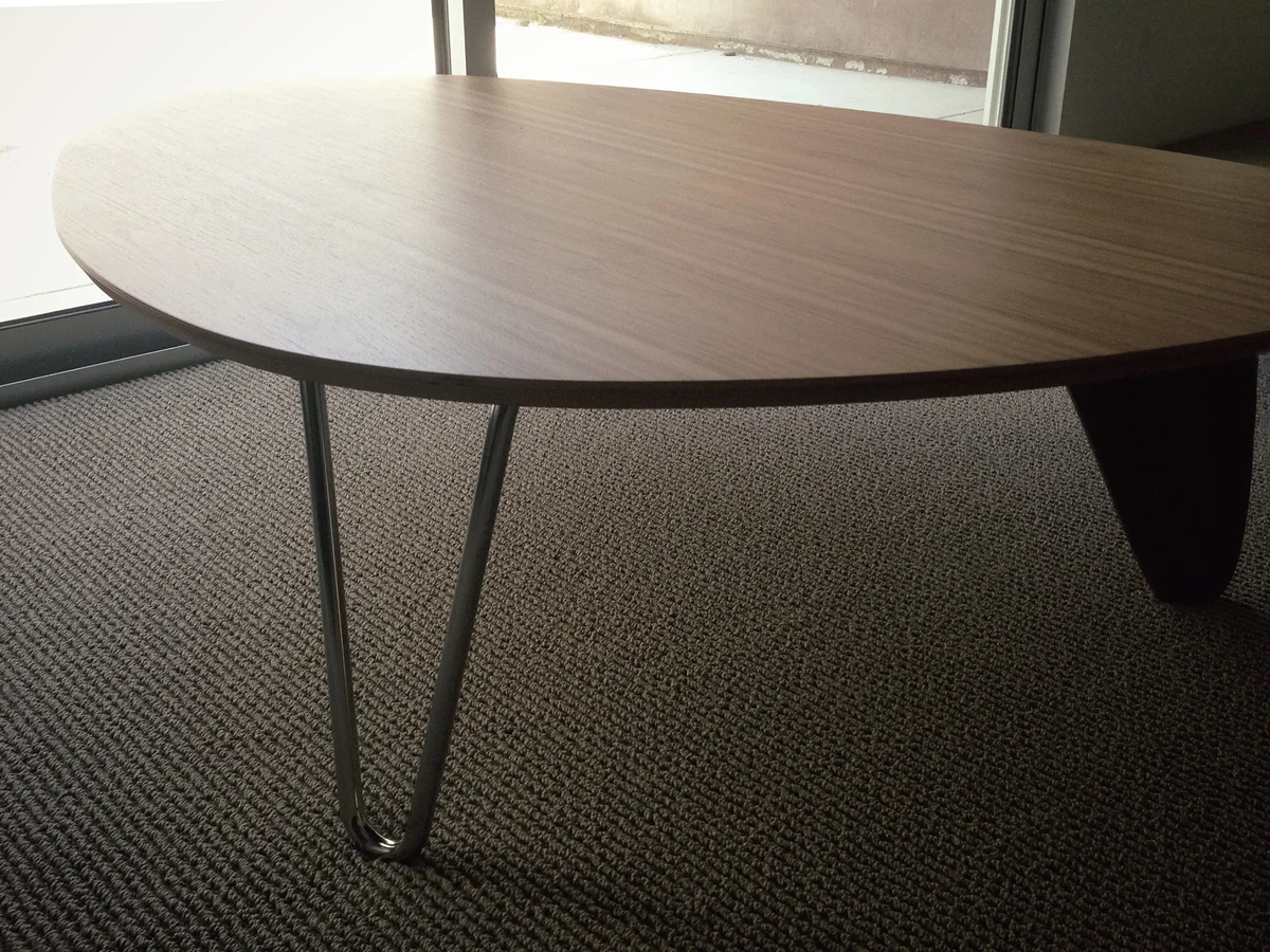 Noguchi Rudder table / herman miller