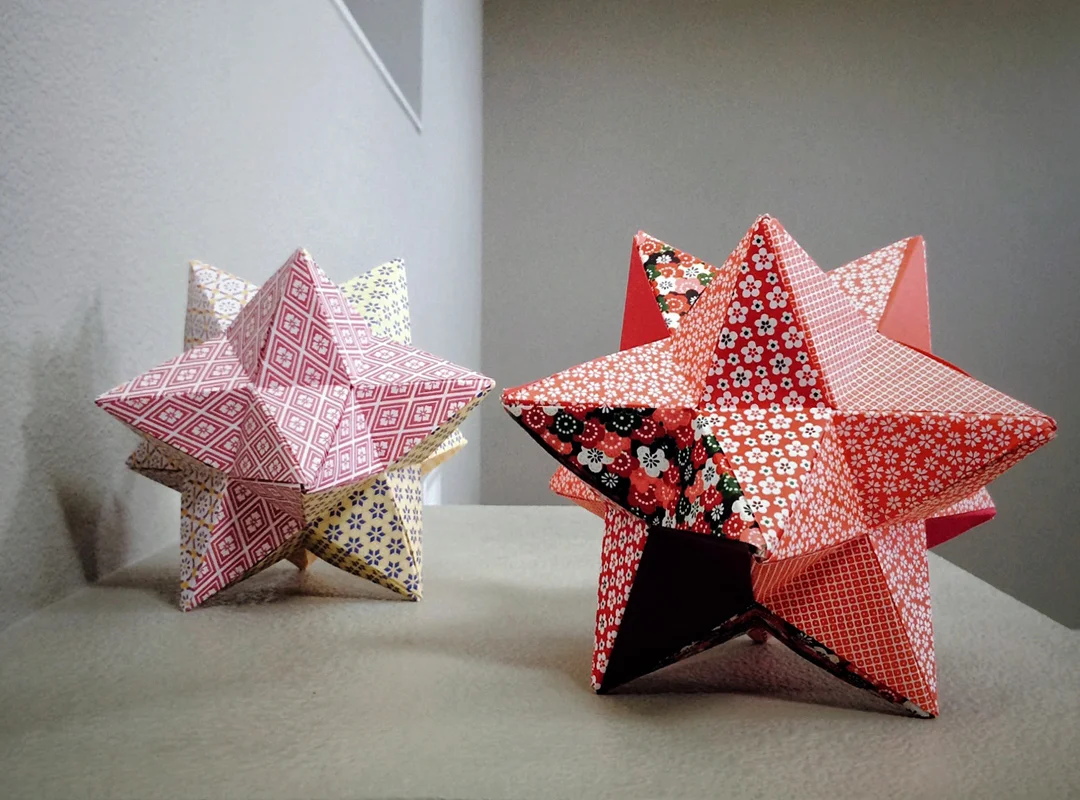 A Stop-Motion Origami Tessellation