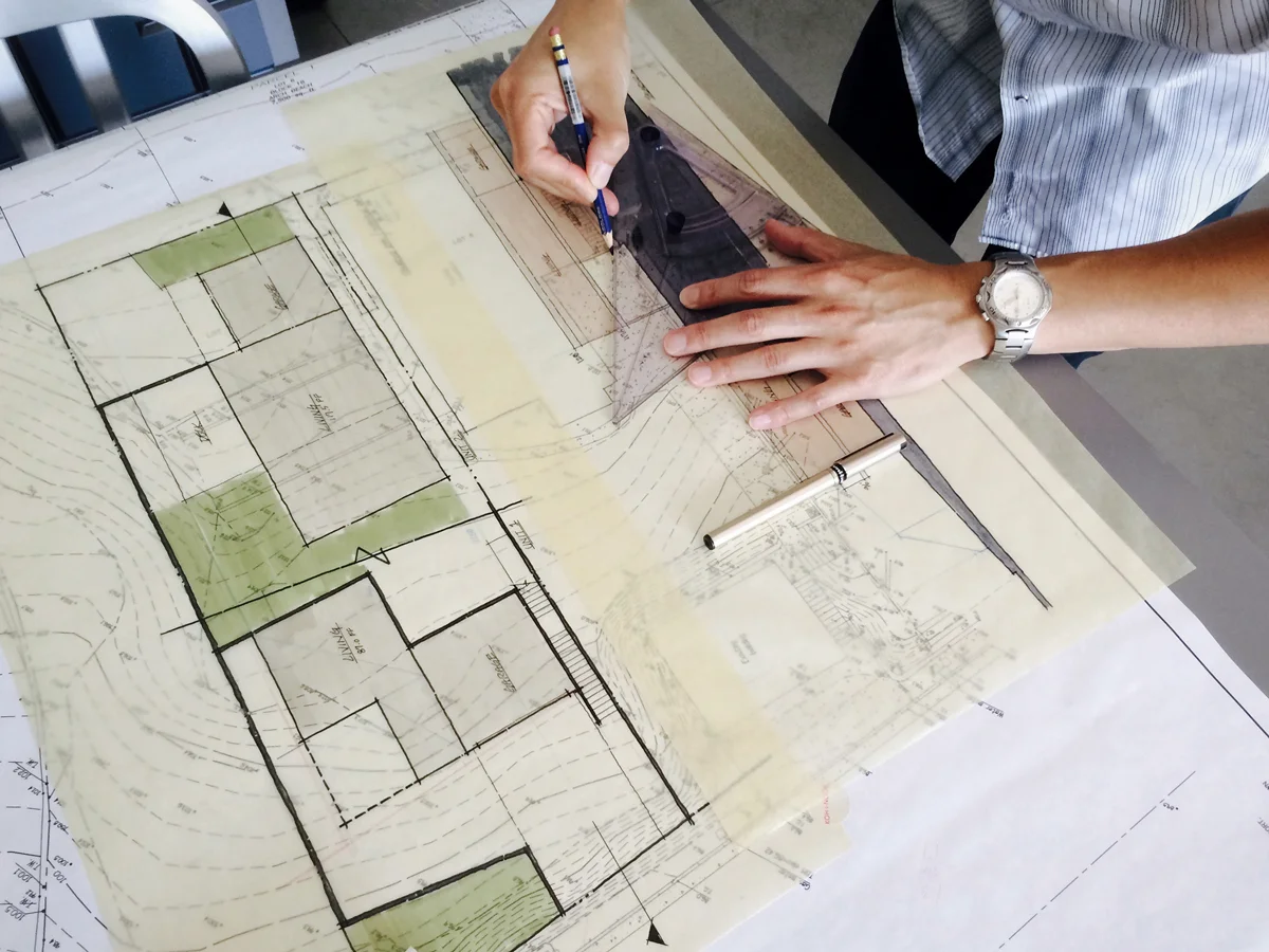 massing diagram / site section