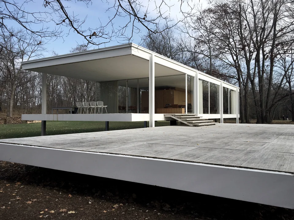 Farnsworth House / exterior