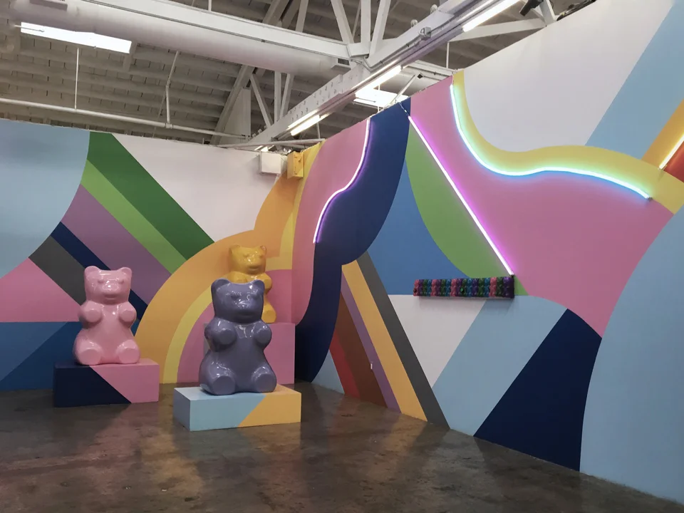 giant gummy bears