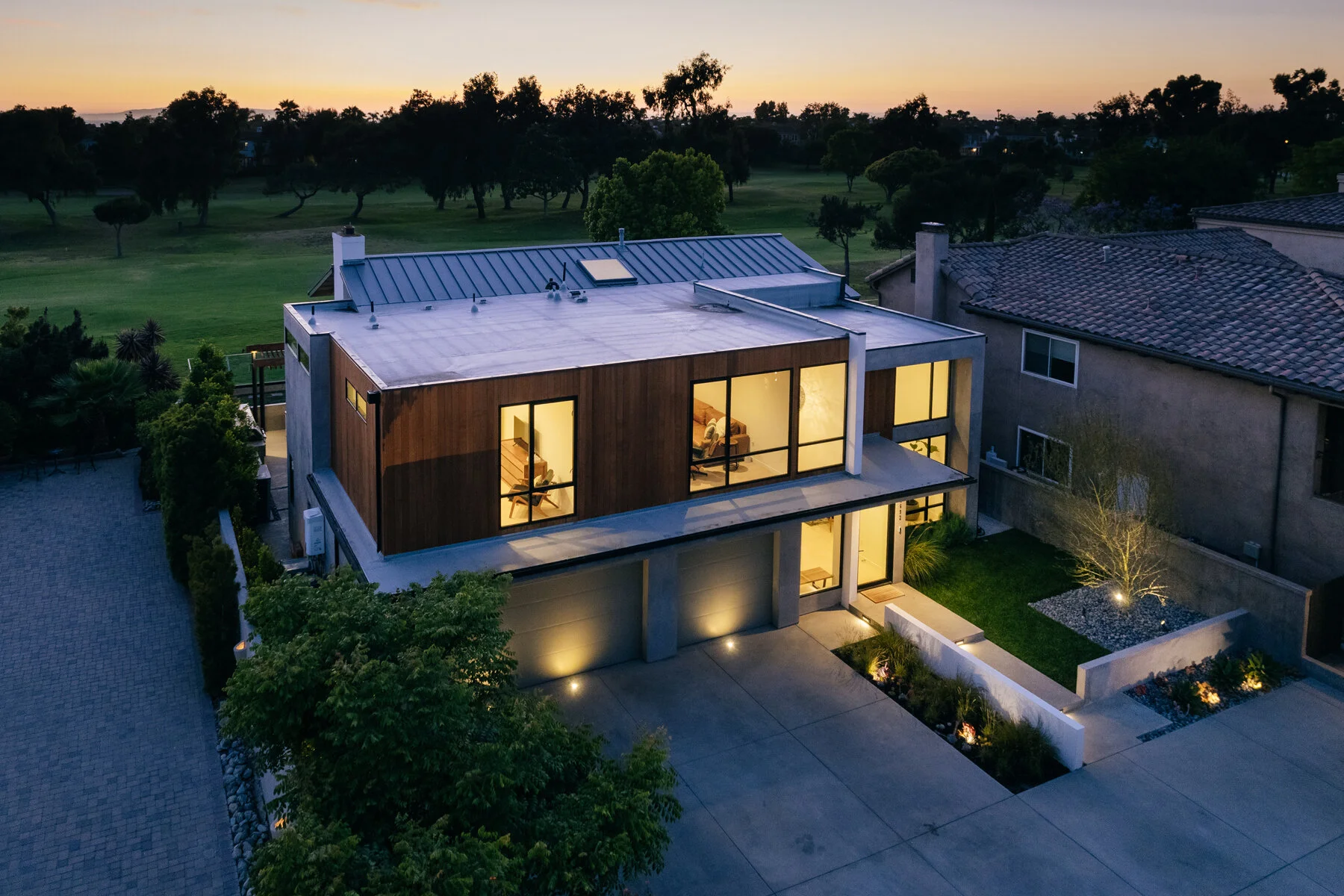 modern golf course home