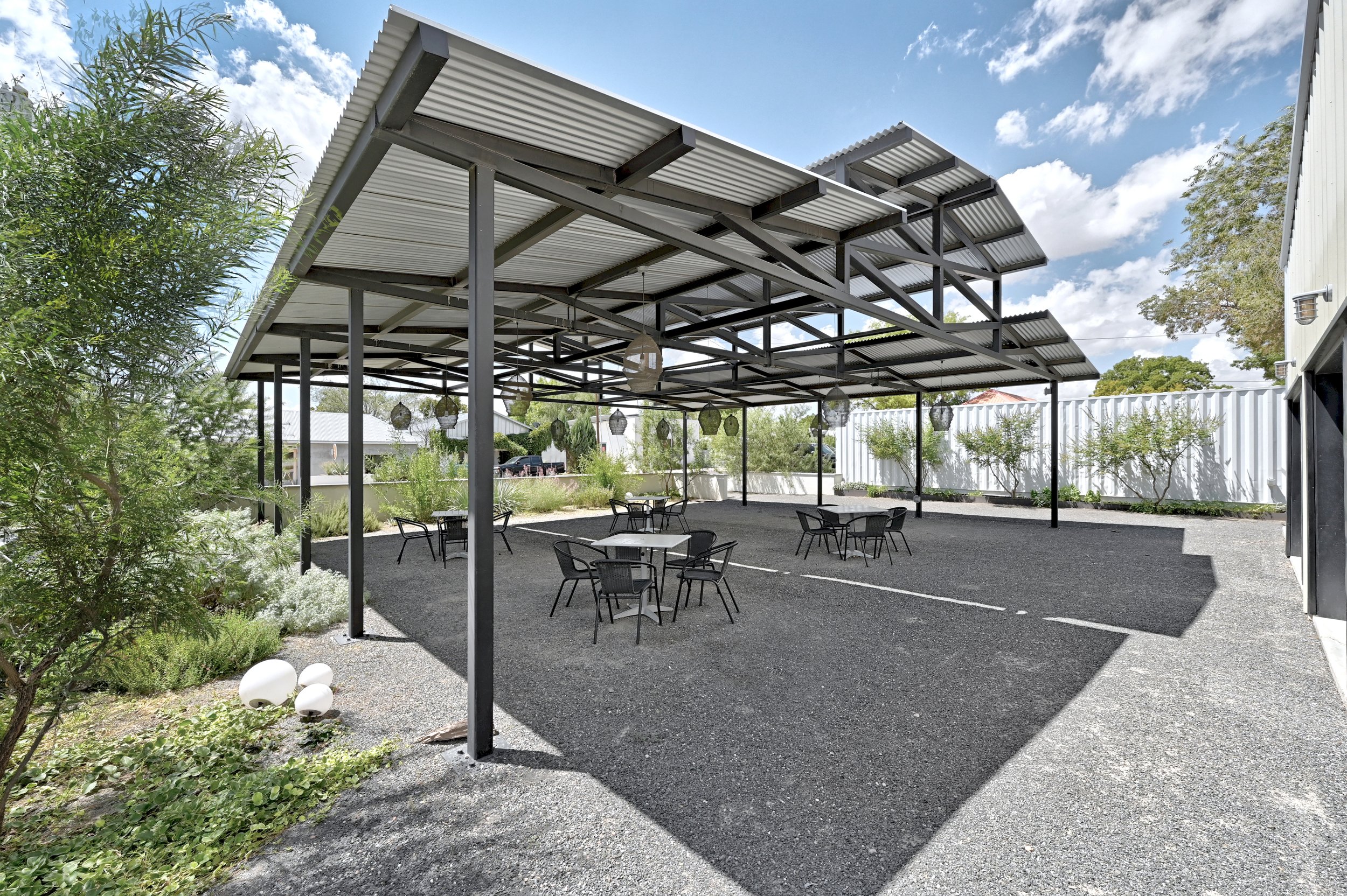 Siempre New Exteriors 006.jpg