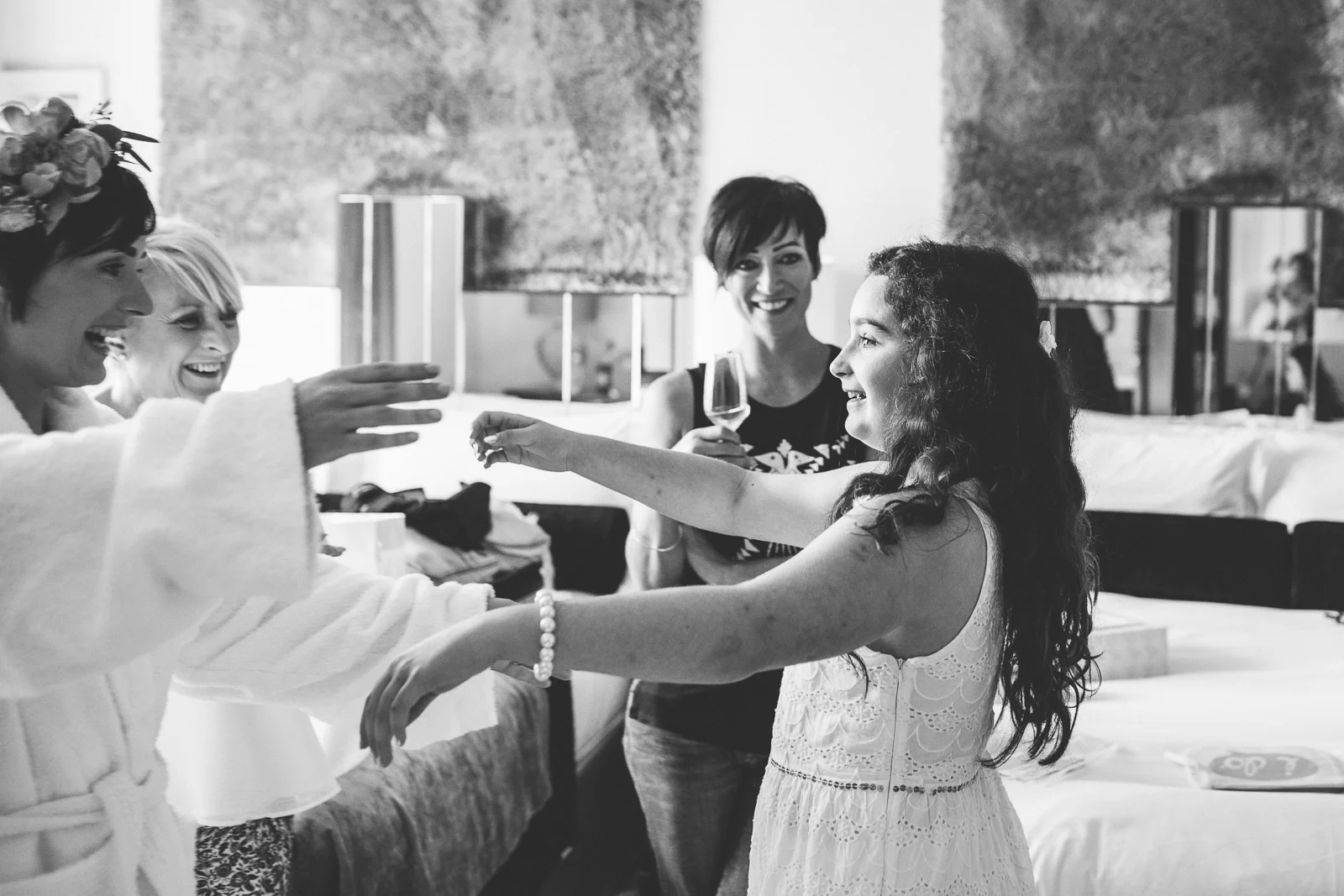 TheCampbells_Belfast_Weddings-16.jpg