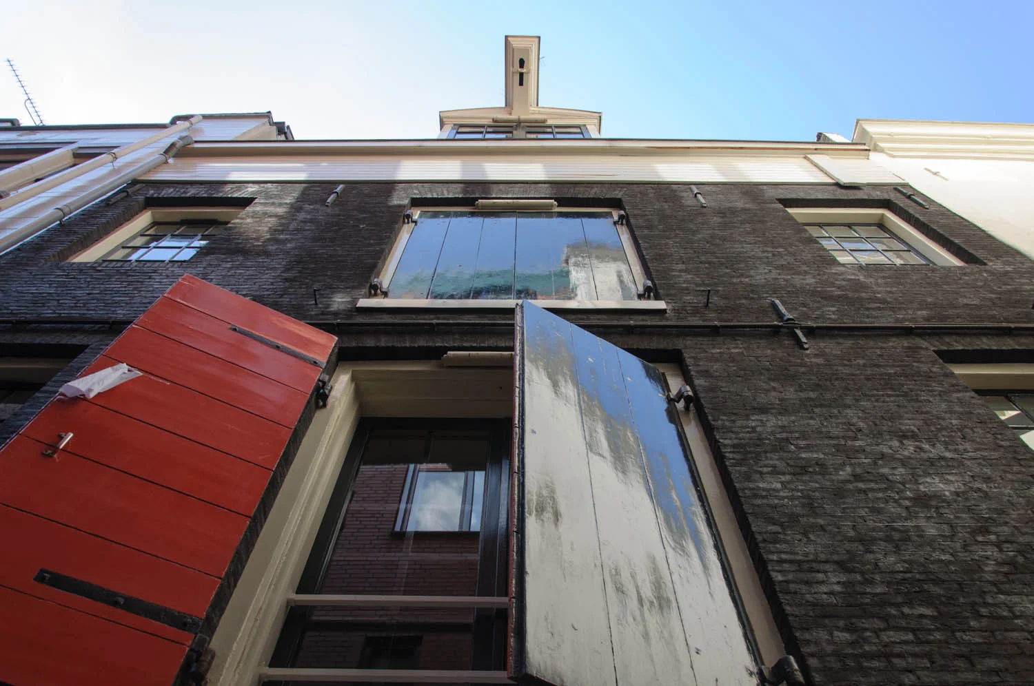 2010.04.06_Amsterdam Day Two_0034.jpg