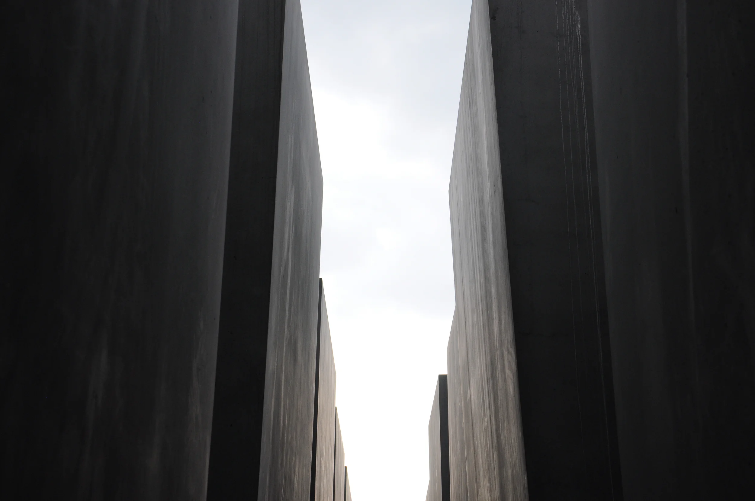 2009.07.04_Holocost Memorial_0033.jpg
