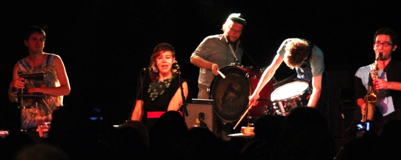 tUnE-YarDs