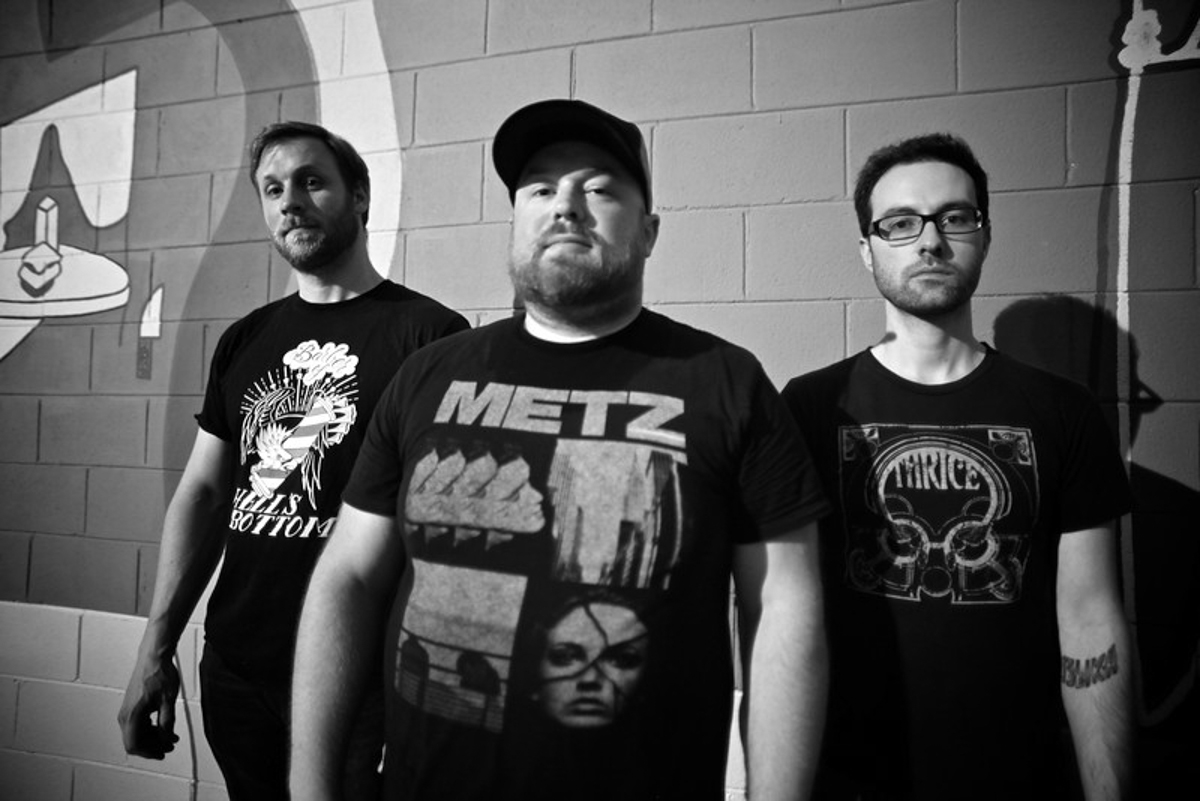 Black Clouds Straight outta DC with strobes and punishing loud sounds. (Photo by PJ Sykes | www.pjsykes.com ) 